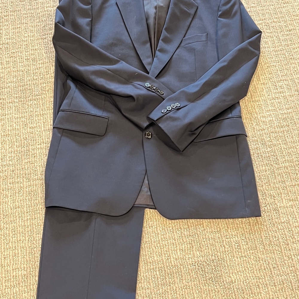 Hickey Freeman Made in USA Suit